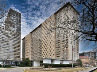 3950 N Lake Shore Dr APT 1202, Chicago, IL 60613