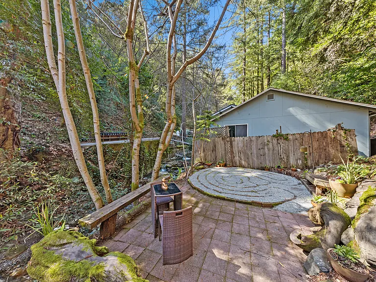 19495 Beardsley Rd — Photo 50