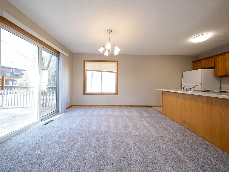 1380 Silver Lake Rd NW — Photo 6