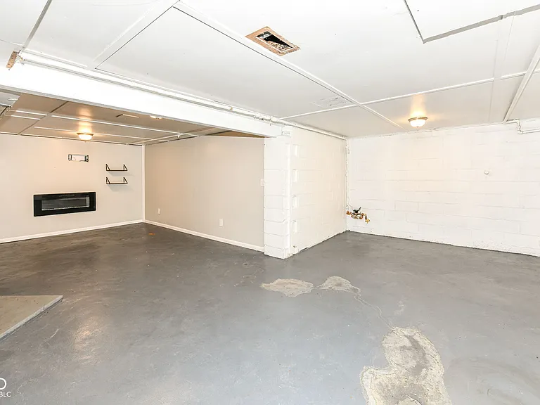 5301 Evanston Ave — Photo 30