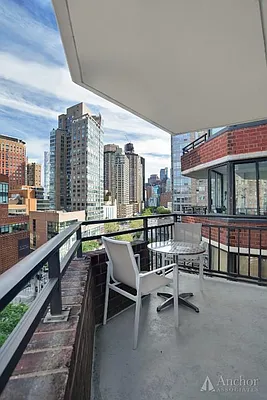 Sold by Anchor Associates | media 21