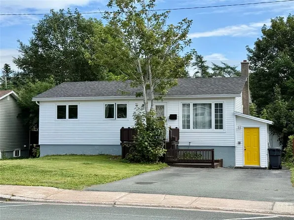 53 Smallwood Drive, Mount Pearl, NL A1N1B2