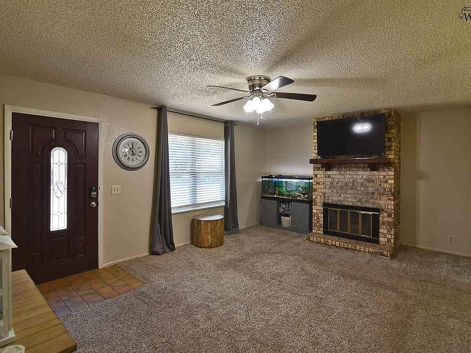 1301 Danberry St, TX 76354 MLS 169974 Zillow