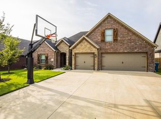 4301 SW Plumley Ave, Bentonville, AR 72713