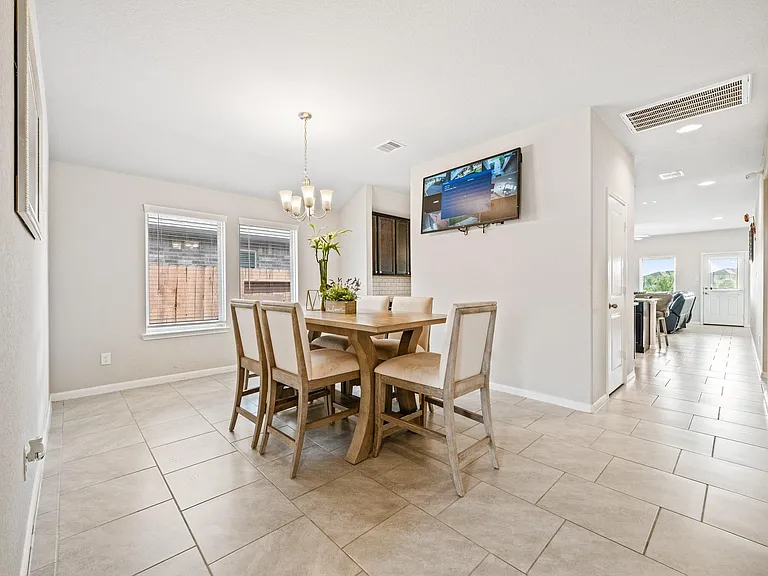 7326 Barrington Ridge Ln — Photo 9