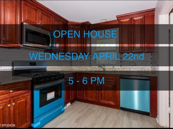 1203 Grant St, Wheaton, IL 60189