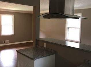 6248 Continental Cir, Morrow, GA 30260