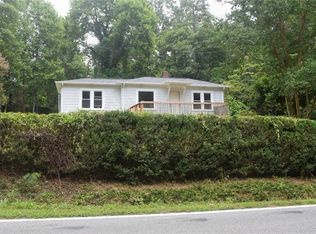 3248 Rocky Rd, Lenoir, NC 28645