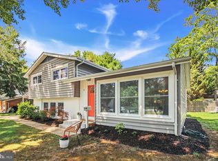 6 Carole Ct, Severna Park, MD 21146