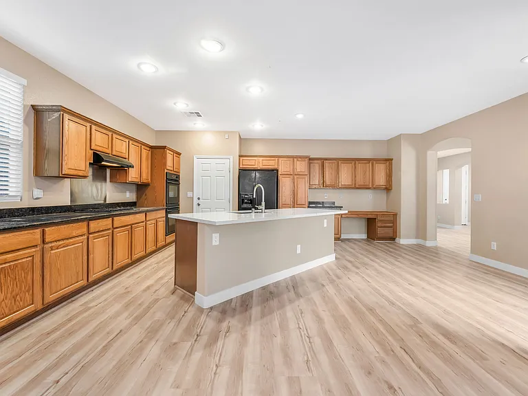 9721 Sienna Valley Ave — Photo 13