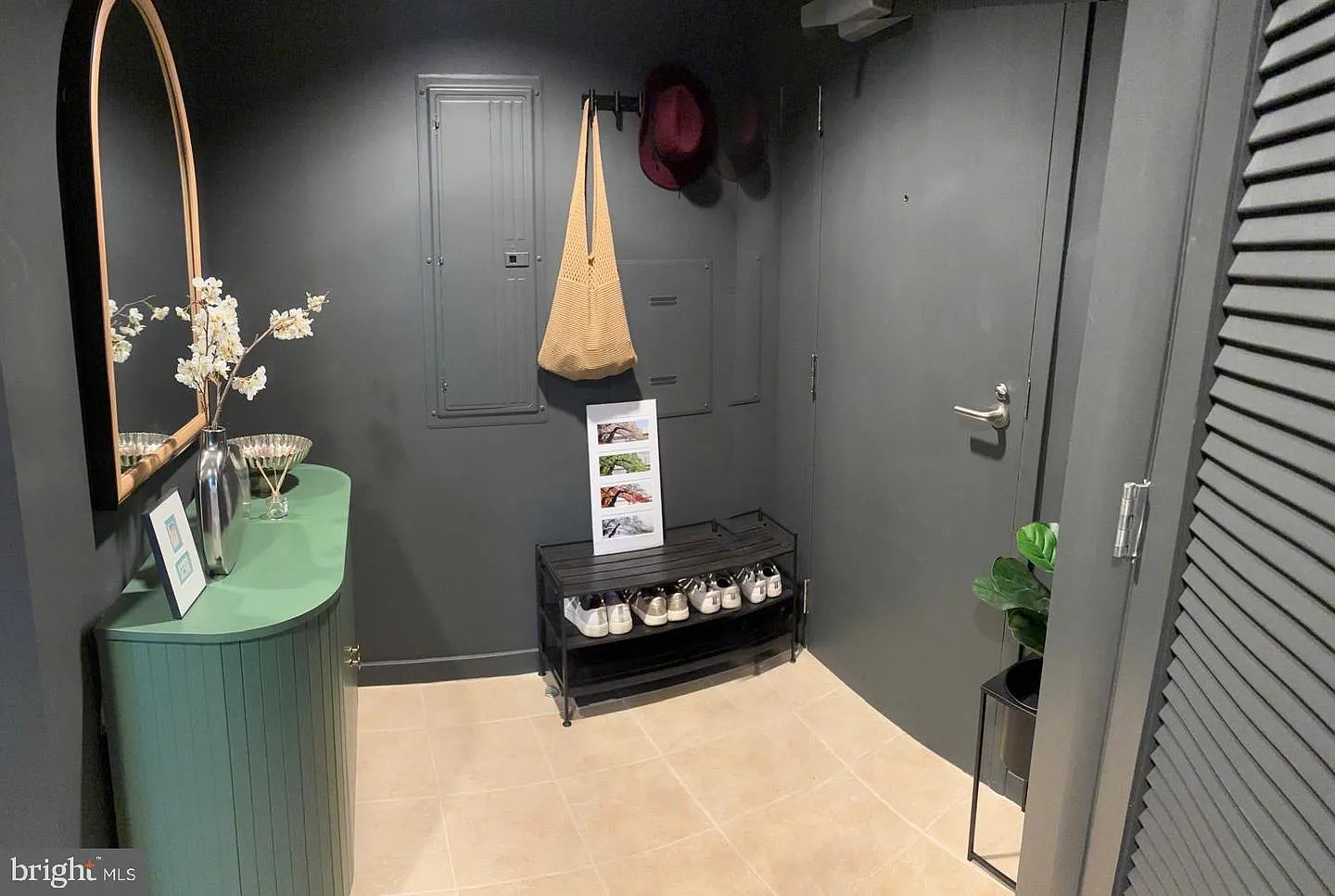 Studio, 1.0 bath, 440 sqft, $2,500 — Photo 3