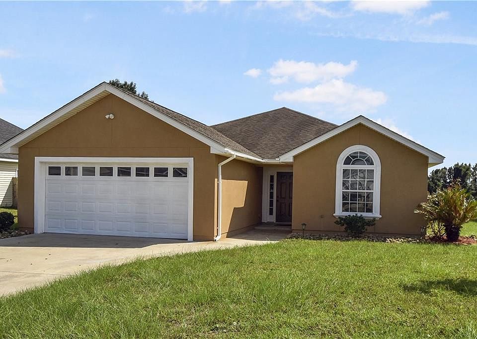 1st image of 205 Roswell Dr E