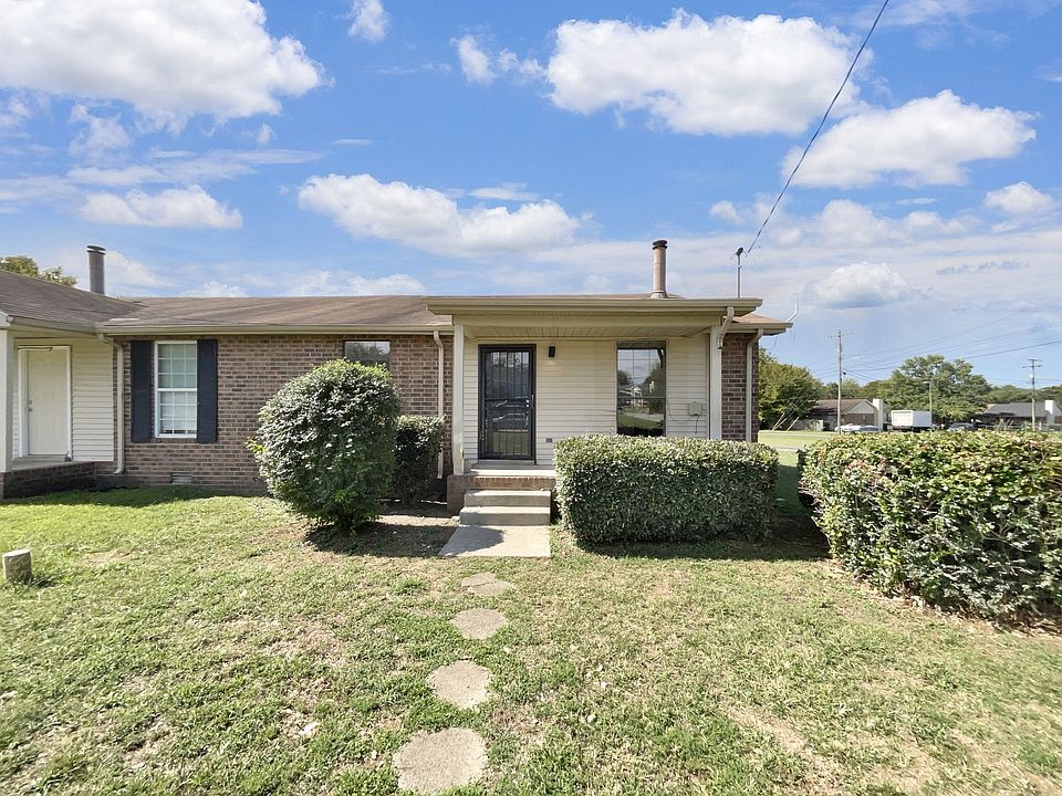 1st image of 200 Fawnwood Ct