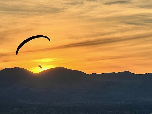 4th image of 23 E Manilla Cir