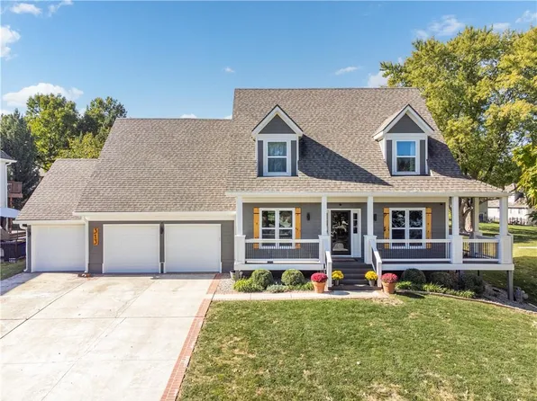 313 SW Green Teal St, Lees Summit, MO 64082