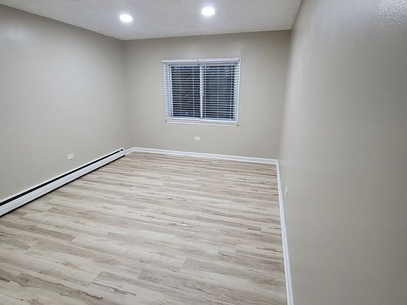 3rd image of 1217 E Long Valley Dr