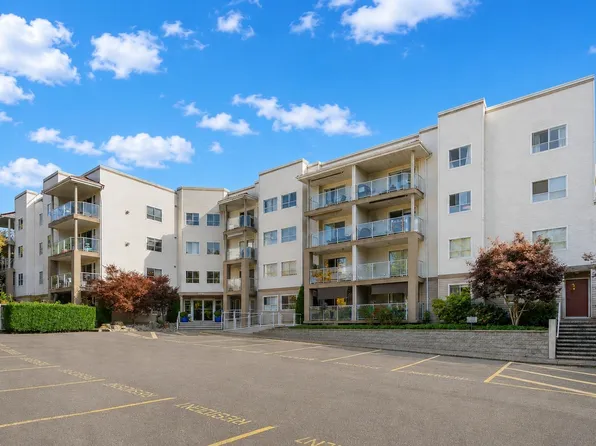 4758 53rd St #212, Delta, BC V4K 2Z1