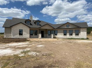114 Wranglers Way, Burnet, TX 78611