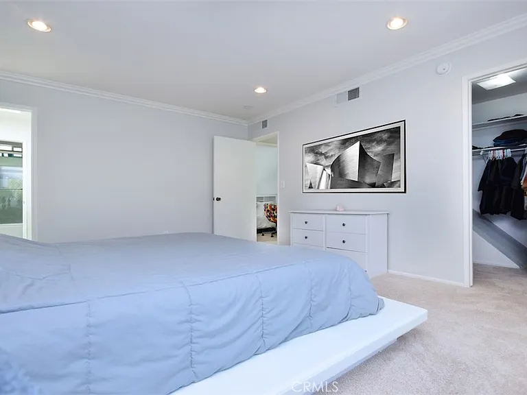 11856 Moorpark St #H — Photo 33
