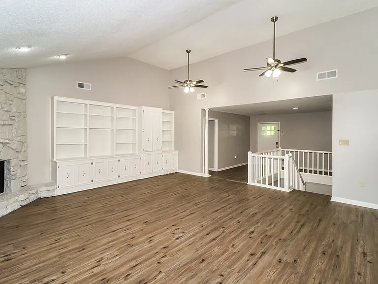 8586 Grandbury Pl — Photo 6