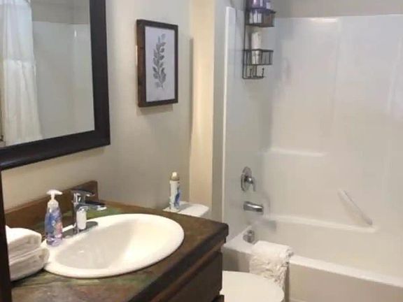 5th image of 1916 Trail St APT 202