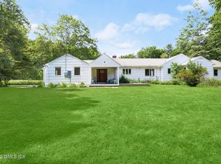 609 Round Hill Rd, Greenwich, CT 06831