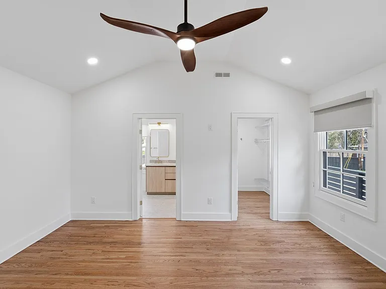 1838 Merriman Ave — Photo 28