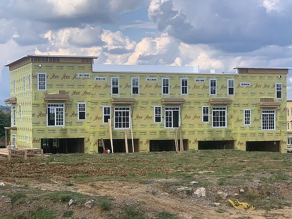 4th image of 2031 Tollgate Blvd #219