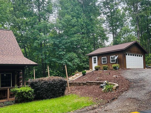 2nd image of 234 Tiger Ln