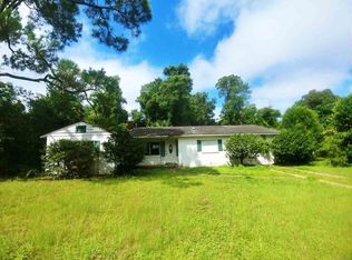 1002 Tunis St, Pensacola, FL 32503