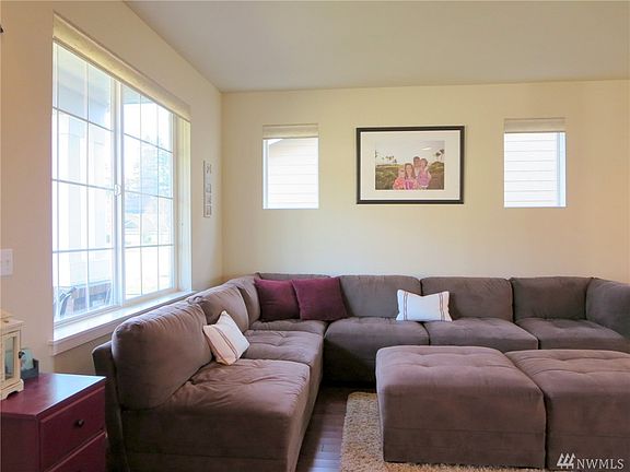 4th image of 5915 Ashbourne Ln SE