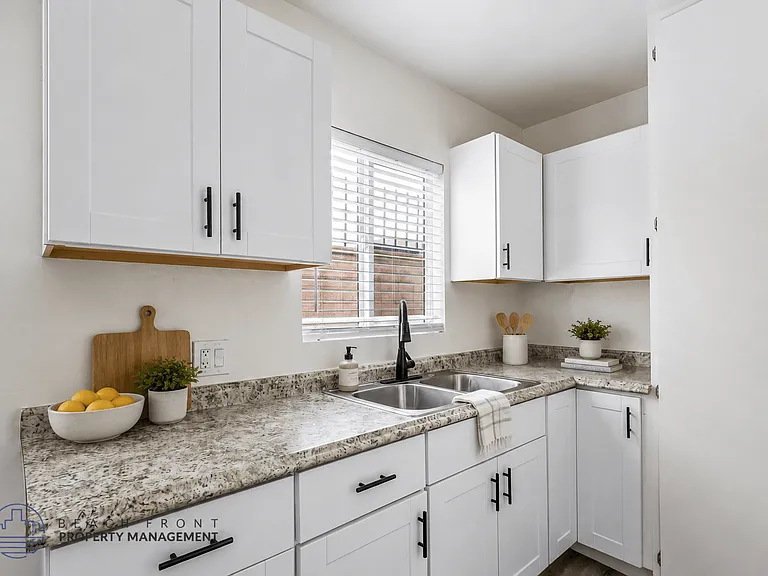 4431-4441 W. 118th St.; 4418-4442 W. 117th St. — Photo 31
