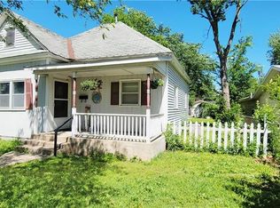 421 N Kentucky St, Iola, KS 66749