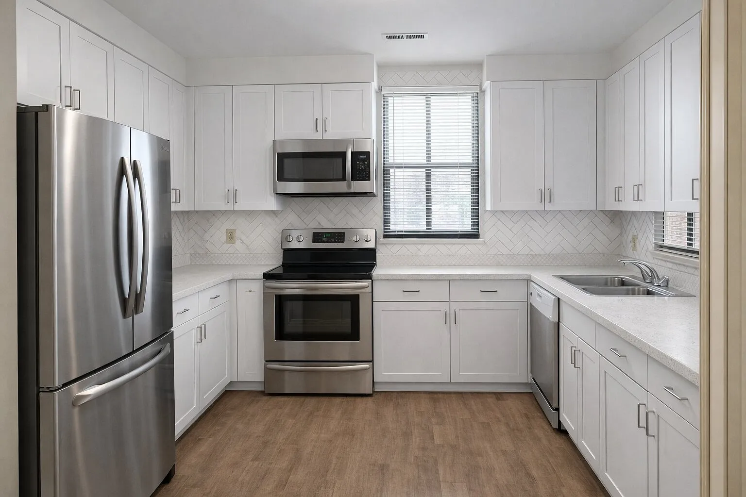 2 bed, 1.5 bath, 1100 sqft, $1,850 — Photo 2