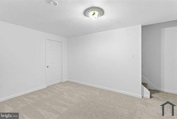 1st image of 26 Coatsbridge Ct