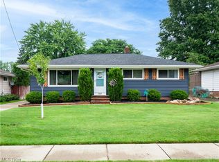 7707 Robert St, Parma, OH 44134