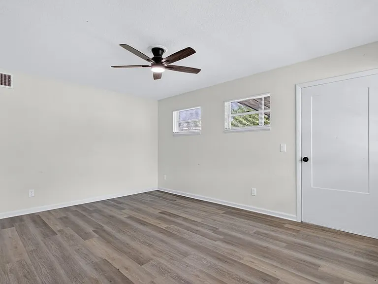2149 Corot Dr — Photo 10