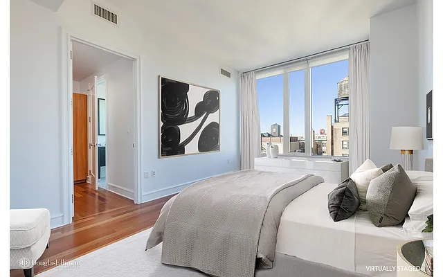 Sold by Douglas Elliman | media 16