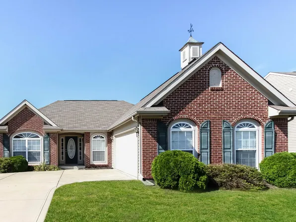 6388 Oyster Key Ln, Plainfield, IN 46168