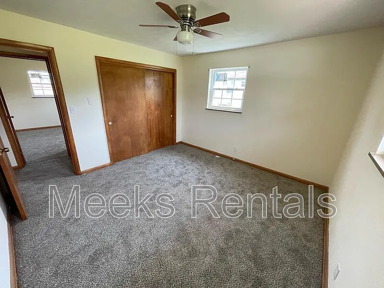 3670 Teays Valley Rd — Photo 5
