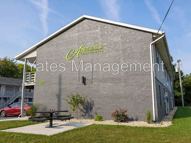 1305 W Sandusky St #G — Photo 16