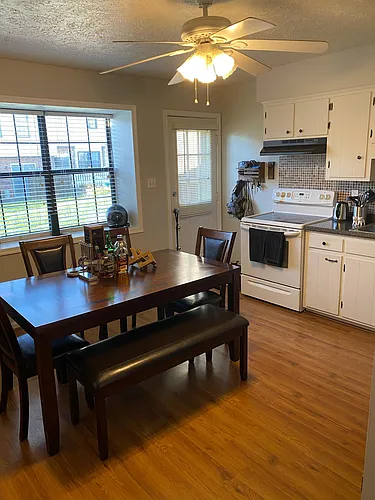 171 Cape Charles Sq Photo 1