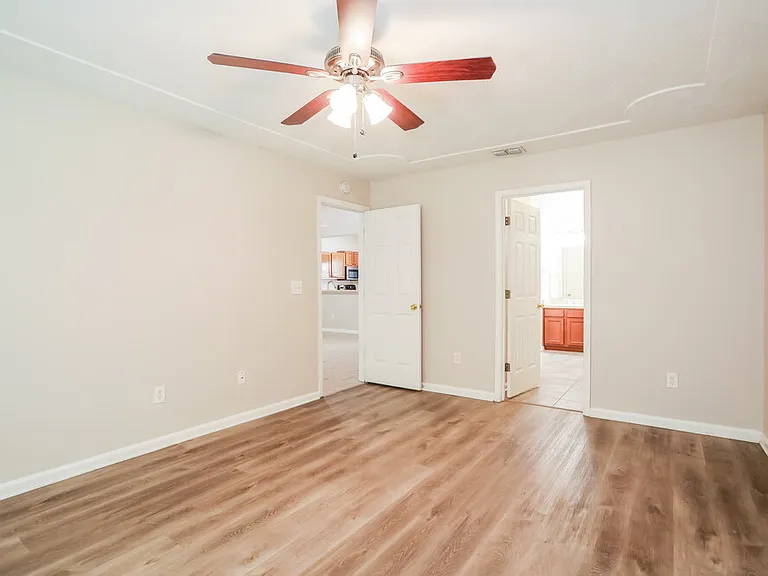 492 Heron Nest Point — Photo 11