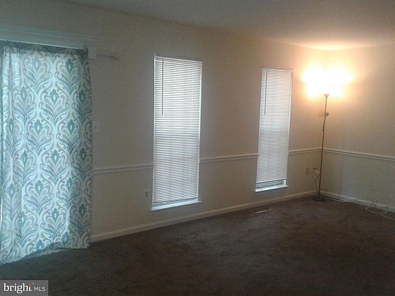 3rd image of 19316 Hottinger Cir