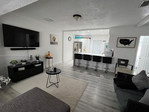 2nd image of 59 E 10th St #1