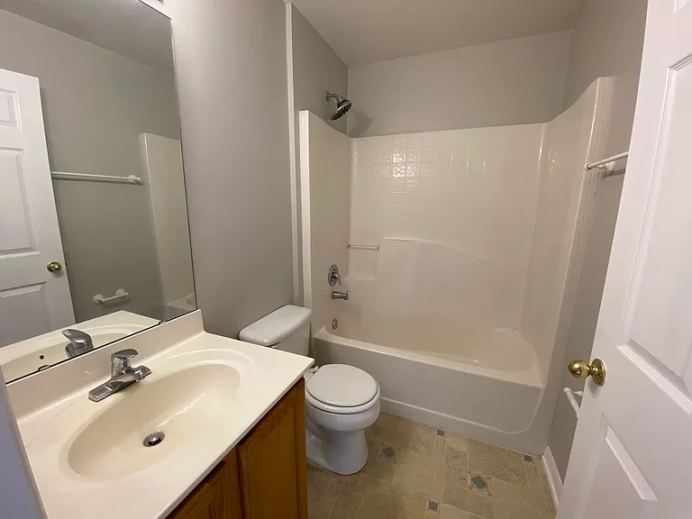 4754 Willamette Cir — Photo 14