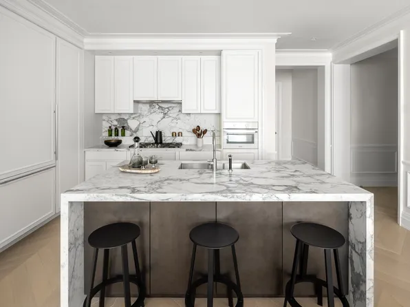 108 Leonard 10C image 3 of 22