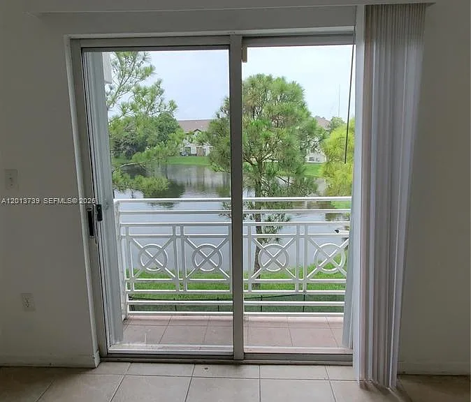 8804 NW 109th Pl #402 — Photo 10