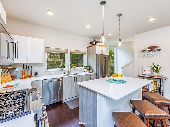 Stainless Steel appliances