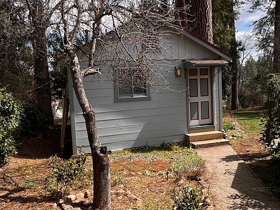 2nd image of 10597 1/2 Bragg Ave